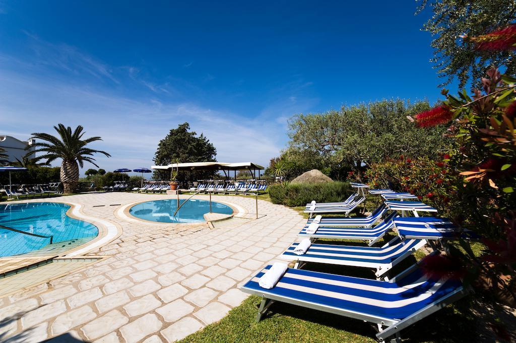 Hotel Ideal 3*